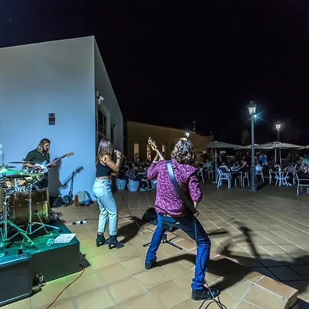 Oasis Papagayo Sport Коральео