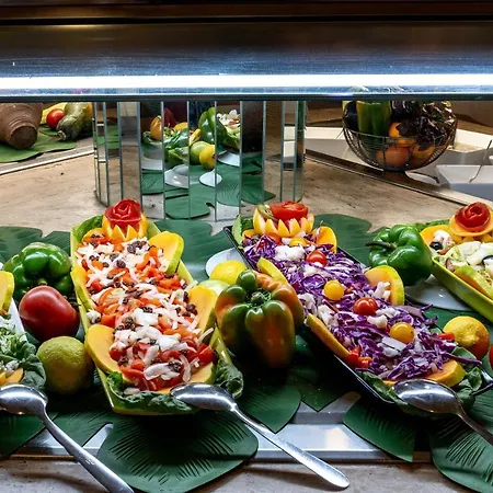 Oasis Papagayo Sport